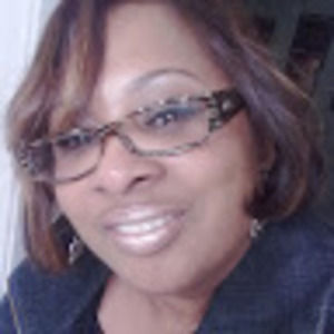 Meet your Posher, Monique